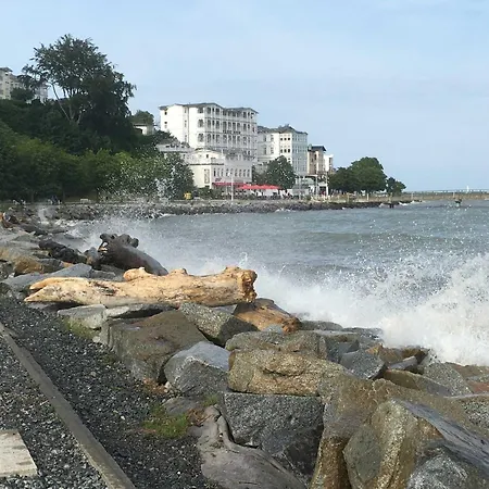 Sonnenbad Nr 06 Mit Maritimen Flair Sassnitz