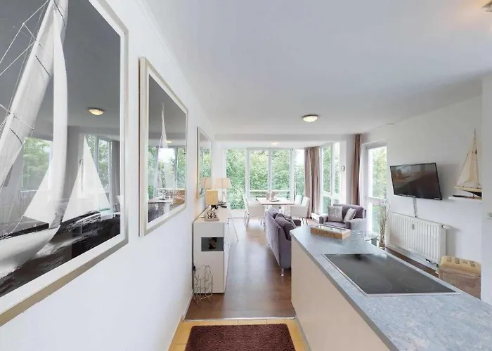 Sonnenbad Nr 06 Mit Maritimen Flair * 사스니츠